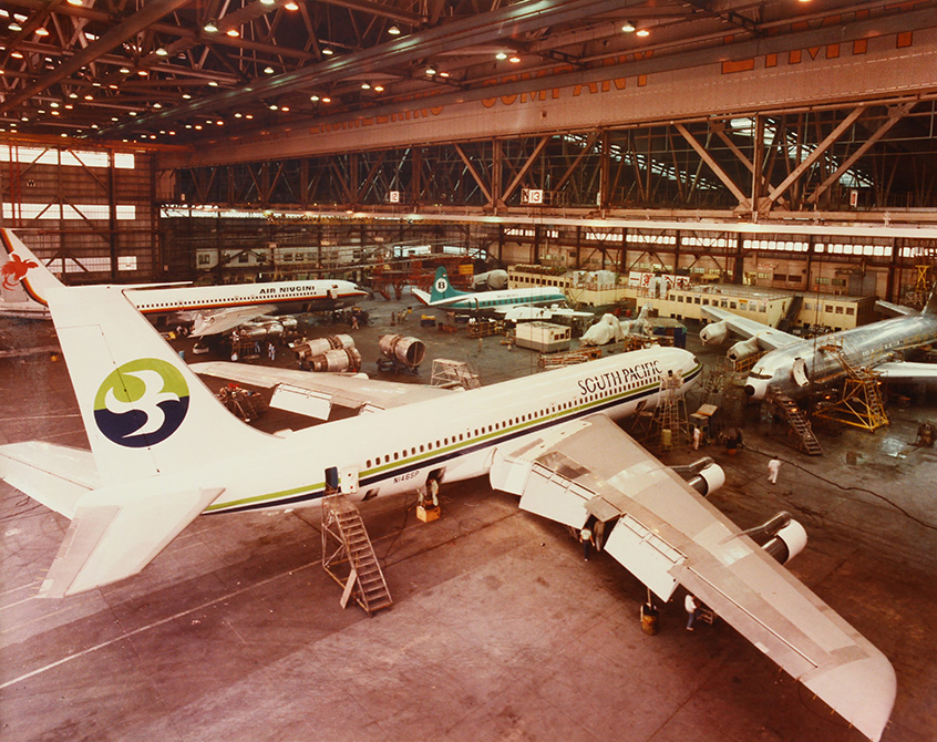 南太平洋航空707。